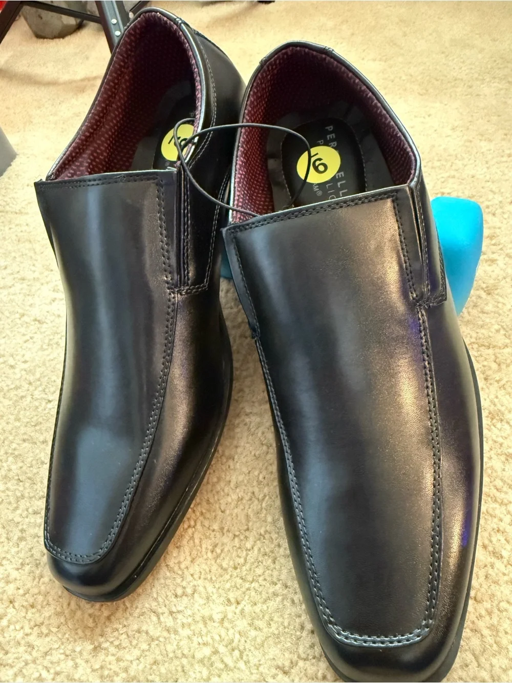 Perry Ellis Black Slip-On Men’s Dress Shoes size 9